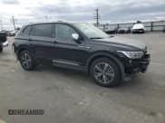 ✅ 2024 Volkswagen Tiguan Wolfsburg Edition • VIN: 3VVAB7AX2RM234736 • Lot: 84958655. Wystawiony na Copart z przebiegiem 9 038 mil. Bezpłatny archiwum sprzedaży aukcyjnych z USA i szczegółowy raport historii pojazdu na DreamBid. Zdjęcie 4.