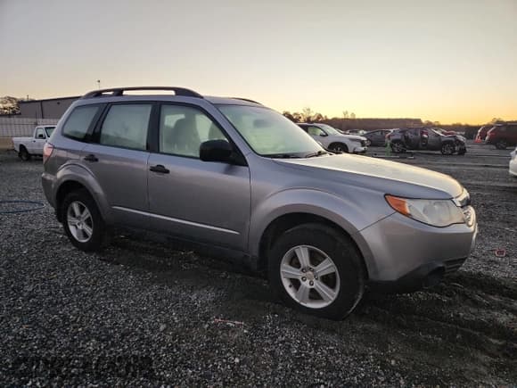 ✅ 2011 Subaru Forester X • VIN: JF2SHABC7BH717791 • Лот: 90576595. Опубликован ранее на Copart с пробегом 147 576 миль. Бесплатный доступ к архиву аукционных продаж из США и подробный отчёт об истории автомобиля на DreamBid. Изображение 4.