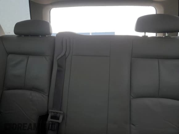 ✅ 2007 Saturn VUE V6 • VIN: 5GZCZ53467S841462 • Lot: 44927635. Wystawiony na Copart z przebiegiem 219 919 mil. Bezpłatny archiwum sprzedaży aukcyjnych z USA i szczegółowy raport historii pojazdu na DreamBid. Zdjęcie 10.