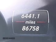 ✅ 2015 Mercedes-Benz GLA 250 • VIN: WDCTG4GB9FJ084971 • Lot: 43295707. Wystawiony na IAAI z przebiegiem 86 758 mil. Bezpłatny archiwum sprzedaży aukcyjnych z USA i szczegółowy raport historii pojazdu na DreamBid. Zdjęcie 7.