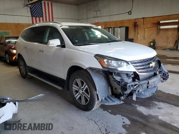 ✅ 2017 Chevrolet Traverse LT • VIN: 1GNKRHKD0HJ311650 • Лот: 81190405. Опубликован ранее на Copart с пробегом 133 297 миль. Бесплатный доступ к архиву аукционных продаж из США и подробный отчёт об истории автомобиля на DreamBid. Изображение 4.
