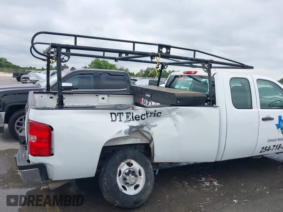 ✅ 2009 Chevrolet Silverado 2500HD Work Truck • VIN: 1GCHC49K59E149669 • Лот: 42042653. Опубликован ранее на IAAI с пробегом 160 732 миль. Бесплатный доступ к архиву аукционных продаж из США и подробный отчёт об истории автомобиля на DreamBid. Изображение 17.