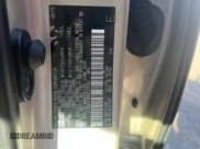 ✅ 2016 Lexus GX 460 • VIN: JTJBM7FX0G5123186 • Lot: 93902335. Wystawiony na Copart z przebiegiem 234 409 mil. Bezpłatny archiwum sprzedaży aukcyjnych z USA i szczegółowy raport historii pojazdu na DreamBid. Zdjęcie 10.