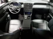 ✅ 2024 Hyundai Tucson Limited • VIN: 5NMJE3DE8RH308947 • Lot: 73046634. Wystawiony na Copart z przebiegiem 7 826 mil. Bezpłatny archiwum sprzedaży aukcyjnych z USA i szczegółowy raport historii pojazdu na DreamBid. Zdjęcie 8.