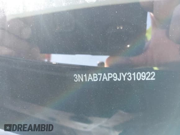 ✅ 2018 Nissan Sentra S • VIN: 3N1AB7AP9JY310922 • Лот: 42030948. Опубликован ранее на IAAI с пробегом 96 763 миль. Бесплатный доступ к архиву аукционных продаж из США и подробный отчёт об истории автомобиля на DreamBid. Изображение 9.