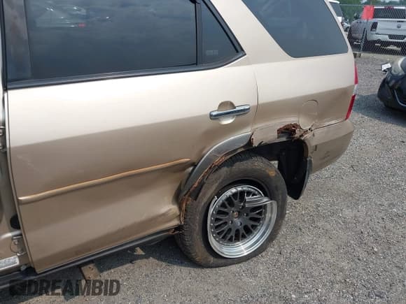 ✅ 2002 Acura MDX Touring • VIN: 2HNYD18612H516995 • Лот: 42908898. Опубликован ранее на IAAI с пробегом 163 903 миль. Бесплатный доступ к архиву аукционных продаж из США и подробный отчёт об истории автомобиля на DreamBid. Изображение 6.