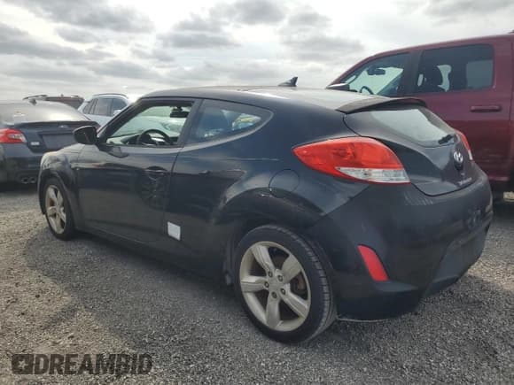 ✅ 2015 Hyundai Veloster • VIN: KMHTC6AD7FU244086 • Lot: 75472574. Wystawiony na Copart z przebiegiem 69 193 mil. Bezpłatny archiwum sprzedaży aukcyjnych z USA i szczegółowy raport historii pojazdu na DreamBid. Zdjęcie 2.
