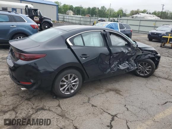 ✅ 2021 Mazda 3 S • VIN: JM1BPAAL5M1311166 • Lot: 55552095. Listed on Copart with 41,811 mi. Free auction sales archive from the USA and detailed vehicle history report at DreamBid. Image 3.