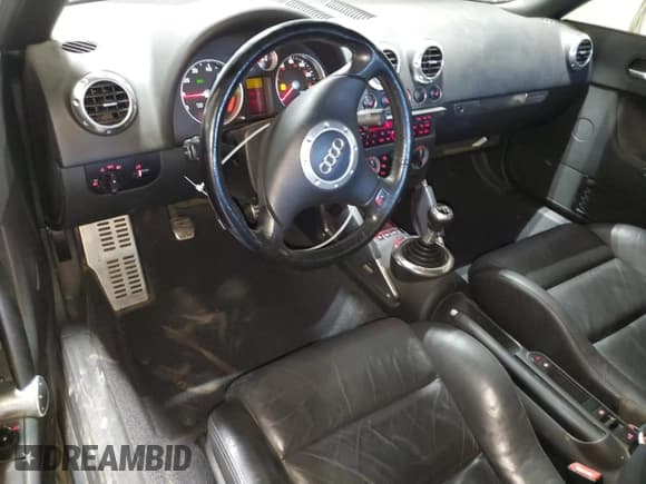 ✅ 2001 Audi TT • VIN: TRUUT28N311003027 • Lot: 85315975. Listed on Copart with 76,214 mi. Free auction sales archive from the USA and detailed vehicle history report at DreamBid. Image 8.