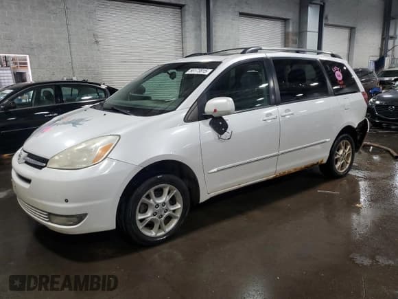 ✅ 2005 Toyota Sienna XLE • VIN: 5TDBA22C25S031229 • Lot: 56173815. Listed on Copart with 251,285 mi. Free auction sales archive from the USA and detailed vehicle history report at DreamBid. Image 1.