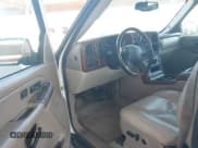 ✅ 2004 Chevrolet Suburban Z71 • VIN: 3GNFK16T94G279792 • Lot: 43573494. Listed on IAAI with 266,397 mi. Free auction sales archive from the USA and detailed vehicle history report at DreamBid. Image 12.