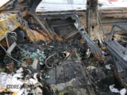 ✅ 2018 Chrysler 300 Touring • VIN: 2C3CCARGXJH321250 • Lot: 82659273. Wystawiony na Copart z przebiegiem Nie podano. Bezpłatny archiwum sprzedaży aukcyjnych z USA i szczegółowy raport historii pojazdu na DreamBid. Zdjęcie 10.