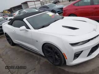 2017 Chevrolet Camaro 2SS z VIN 1G1FH3D75H0149794, wystawiony jako IAAI lot #41932933 z przebiegiem 35 203 mil mil oraz . Historia ofert i sprzedaży dostępna na DreamBid. Obrazek 1.