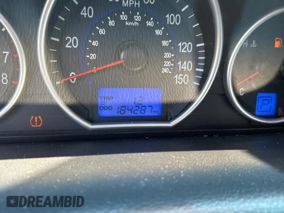 ✅ 2011 Hyundai Veracruz Limited • VIN: KM8NU4CC3BU147749 • Лот: 70960315. Опубликован ранее на Copart с пробегом 184 287 миль. Бесплатный доступ к архиву аукционных продаж из США и подробный отчёт об истории автомобиля на DreamBid. Изображение 8.