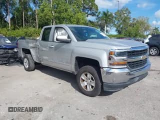 ✅ 2018 Chevrolet Silverado 1500 LT • VIN: 1GCRCREC4JZ179470 • Lot: 43797355. Wystawiony na IAAI z przebiegiem 169 575 mil. Bezpłatny archiwum sprzedaży aukcyjnych z USA i szczegółowy raport historii pojazdu na DreamBid. Zdjęcie 1.