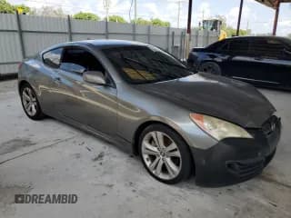 ✅ 2011 Hyundai Genesis Coupe Premium • VIN: KMHHT6KD0BU049252 • Lot: 70086465. Wystawiony na Copart z przebiegiem Nie podano. Bezpłatny archiwum sprzedaży aukcyjnych z USA i szczegółowy raport historii pojazdu na DreamBid. Zdjęcie 4.