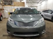 ✅ 2013 Toyota Sienna XLE • VIN: 5TDDK3DC9DS069306 • Лот: 51390615. Опубликован ранее на Copart с пробегом 112 855 миль. Бесплатный доступ к архиву аукционных продаж из США и подробный отчёт об истории автомобиля на DreamBid. Изображение 5.