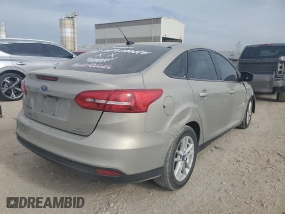 ✅ 2015 Ford Focus SE • VIN: 1FADP3F2XFL211503 • Lot: 91999105. Listed on Copart with 209,085 mi. Free auction sales archive from the USA and detailed vehicle history report at DreamBid. Image 3.