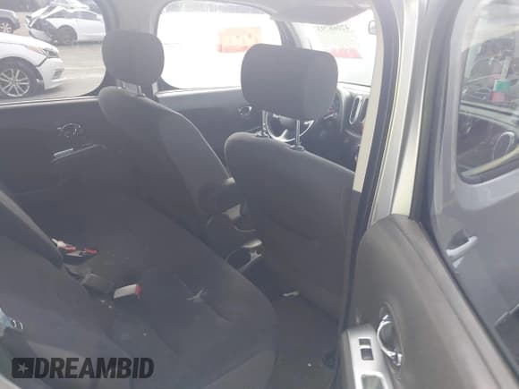 ✅ 2009 Nissan Cube S • VIN: JN8AZ28R69T109846 • Lot: 42068793. Wystawiony na IAAI z przebiegiem 217 380 mil. Bezpłatny archiwum sprzedaży aukcyjnych z USA i szczegółowy raport historii pojazdu na DreamBid. Zdjęcie 8.