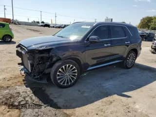 2023 Hyundai Palisade Calligraphy с VIN KM8R7DGE8PU600047, выставлен на аукционе Copart как лот 84913015 с пробегом 39 370 миль миль и Списание • Salvage title. История ставок и продаж доступна на DreamBid. Изображение 1.