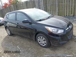 ✅ 2014 Hyundai Accent GS • VIN: KMHCT5AE6EU165669 • Lot: 43618572. Wystawiony na IAAI z przebiegiem 122 044 mil. Bezpłatny archiwum sprzedaży aukcyjnych z USA i szczegółowy raport historii pojazdu na DreamBid. Zdjęcie 1.
