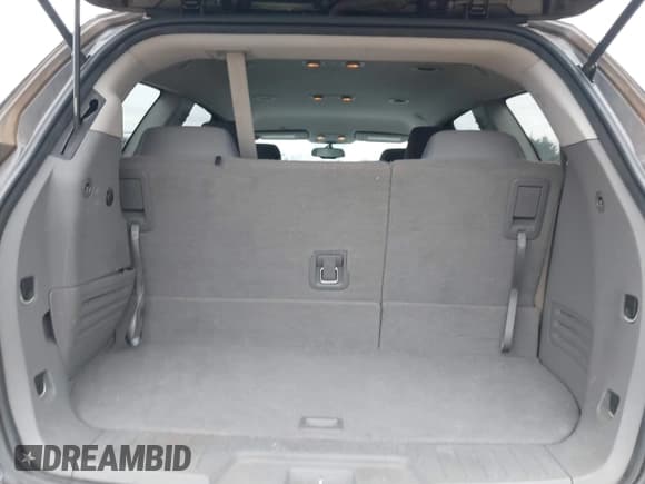 ✅ 2015 Chevrolet Traverse LT • VIN: 1GNKRHKD6FJ159774 • Lot: 43821983. Listed on IAAI with 206,525 mi. Free auction sales archive from the USA and detailed vehicle history report at DreamBid. Image 17.