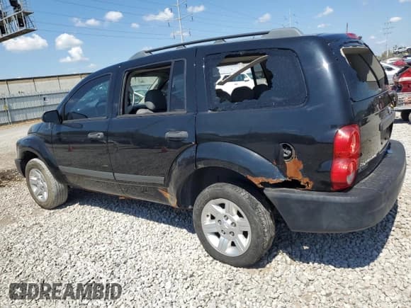 ✅ 2005 Dodge Durango SXT • VIN: 1D4HB38N95F624546 • Лот: 70493515. Опубликован ранее на Copart с пробегом 132 254 миль. Бесплатный доступ к архиву аукционных продаж из США и подробный отчёт об истории автомобиля на DreamBid. Изображение 2.