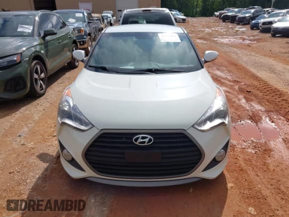 ✅ 2016 Hyundai Veloster Turbo • VIN: KMHTC6AE0GU293981 • Lot: 42354864. Wystawiony na IAAI z przebiegiem 118 691 mil. Bezpłatny archiwum sprzedaży aukcyjnych z USA i szczegółowy raport historii pojazdu na DreamBid. Zdjęcie 12.