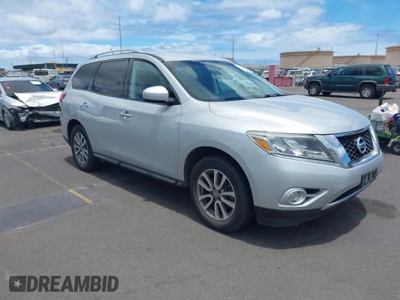 ✅ 2014 Nissan Pathfinder SL • VIN: 5N1AR2MN2EC728562 • Lot: 42463502. Listed on IAAI with 140,599 mi. Free auction sales archive from the USA and detailed vehicle history report at DreamBid. Image 1.