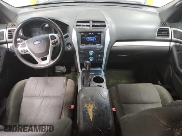 ✅ 2013 Ford Explorer XLT • VIN: 1FM5K7D82DGC29930 • Lot: 91076105. Wystawiony na Copart z przebiegiem 182 201 mil. Bezpłatny archiwum sprzedaży aukcyjnych z USA i szczegółowy raport historii pojazdu na DreamBid. Zdjęcie 8.