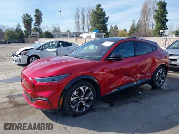 ✅ 2022 Ford Mustang Mach-E Premium • VIN: 3FMTK3R7XNMA02847 • Lot: 42123025. Listed on IAAI with 50,014 mi. Free auction sales archive from the USA and detailed vehicle history report at DreamBid. Image 2.