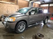 ✅ 2013 Nissan Titan SV • VIN: 1N6AA0EC4DN312963 • Лот: 65837875. Опубликован ранее на Copart с пробегом 100 773 миль. Бесплатный доступ к архиву аукционных продаж из США и подробный отчёт об истории автомобиля на DreamBid. Изображение 1.