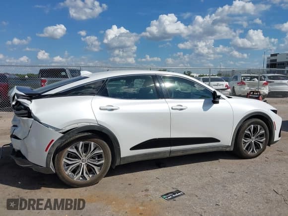 ✅ 2023 Toyota Crown XLE • VIN: JTDAAAAF8P3003084 • Лот: 43288230. Опубликован ранее на IAAI с пробегом 78 430 миль. Бесплатный доступ к архиву аукционных продаж из США и подробный отчёт об истории автомобиля на DreamBid. Изображение 13.