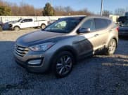 ✅ 2015 Hyundai Santa Fe • VIN: 5XYZW4LA5FG240925 • Лот: 73664142. Опубликован ранее на Copart с пробегом 153 916 миль. Бесплатный доступ к архиву аукционных продаж из США и подробный отчёт об истории автомобиля на DreamBid. Изображение 1.