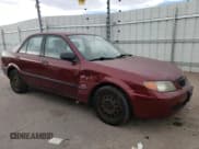 ✅ 2002 Mazda Protege DX • VIN: JM1BJ225120627724 • Lot: 80785684. Wystawiony na Copart z przebiegiem 104 013 mil. Bezpłatny archiwum sprzedaży aukcyjnych z USA i szczegółowy raport historii pojazdu na DreamBid. Zdjęcie 4.