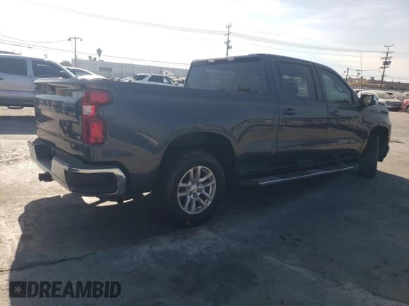 ✅ 2022 Chevrolet Silverado 1500 LT • VIN: 1GCPWCED5NZ105212 • Lot: 75693754. Wystawiony na Copart z przebiegiem 32 937 mil. Bezpłatny archiwum sprzedaży aukcyjnych z USA i szczegółowy raport historii pojazdu na DreamBid. Zdjęcie 3.