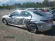 2021 Toyota Camry LE z VIN 4T1C11BK6MU025946, wystawiony jako Copart lot #71301635 z przebiegiem 76 399 mil mil oraz Szkoda całkowita • Salvage title. Historia ofert i sprzedaży dostępna na DreamBid. Obrazek 2.