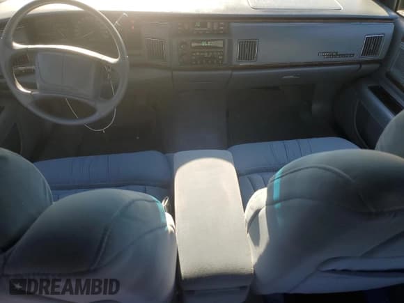 ✅ 1996 Buick Roadmaster Collectors Edition • VIN: 1G4BN52P0TR406020 • Lot: 84797095. Listed on Copart with 58,736 mi. Free auction sales archive from the USA and detailed vehicle history report at DreamBid. Image 8.