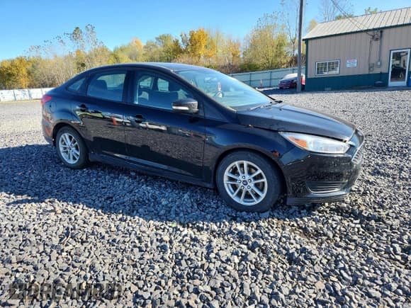 ✅ 2018 Ford Focus SE • VIN: 1FADP3FE7JL210442 • Lot: 90949905. Listed on Copart with 85,690 mi. Free auction sales archive from the USA and detailed vehicle history report at DreamBid. Image 4.