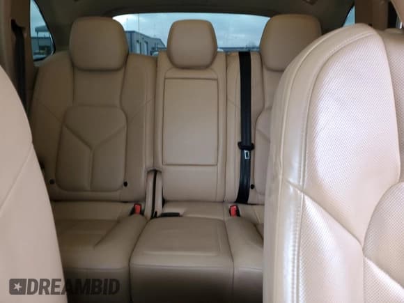 ✅ 2011 Porsche Cayenne S Hybrid • VIN: WP1AE2A28BLA92346 • Lot: 87736165. Wystawiony na Copart z przebiegiem 101 130 mil. Bezpłatny archiwum sprzedaży aukcyjnych z USA i szczegółowy raport historii pojazdu na DreamBid. Zdjęcie 10.