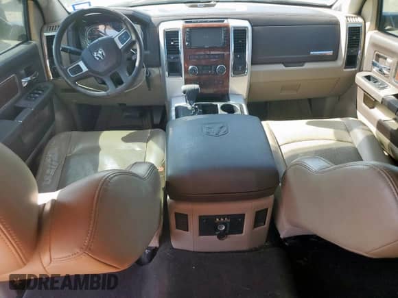 2009 Dodge 1500 Laramie with VIN 1D3HB13T09S742285, listed as a Copart auction lot 65607865 with 250,763 mi miles and Salvage title. Bid and sale history available at DreamBid. Image 8.