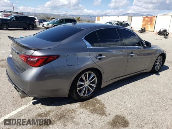✅ 2020 Infiniti Q50 Pure • VIN: JN1EV7AP5LM200190 • Lot: 48385695. Wystawiony na Copart z przebiegiem 47 861 mil. Bezpłatny archiwum sprzedaży aukcyjnych z USA i szczegółowy raport historii pojazdu na DreamBid. Zdjęcie 3.
