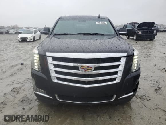 ✅ 2019 Cadillac Escalade Luxury • VIN: 1GYS4BKJ0KR290781 • Лот: 90435895. Опубликован ранее на Copart с пробегом 151 536 миль. Бесплатный доступ к архиву аукционных продаж из США и подробный отчёт об истории автомобиля на DreamBid. Изображение 5.