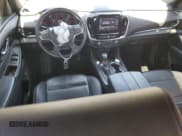 ✅ 2022 Chevrolet Traverse RS • VIN: 1GNERJKW2NJ154401 • Lot: 56026325. Wystawiony na Copart z przebiegiem 91 264 mil. Bezpłatny archiwum sprzedaży aukcyjnych z USA i szczegółowy raport historii pojazdu na DreamBid. Zdjęcie 8.