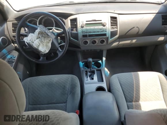 ✅ 2011 Toyota Tacoma PreRunner • VIN: 3TMJU4GN3BM117511 • Lot: 68374825. Listed on Copart with 167,970 mi. Free auction sales archive from the USA and detailed vehicle history report at DreamBid. Image 8.