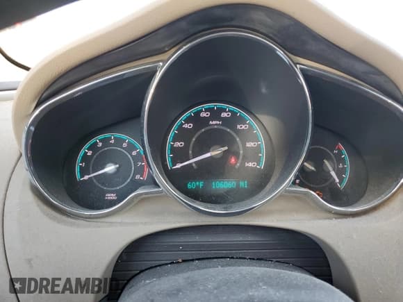 ✅ 2012 Chevrolet Malibu 1LS • VIN: 1G1ZB5E00CF210325 • Lot: 75210224. Listed on Copart with 106,060 mi. Free auction sales archive from the USA and detailed vehicle history report at DreamBid. Image 9.