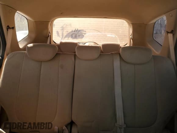 ✅ 2009 Kia Rondo LX • VIN: KNAFG528497221625 • Лот: 75915694. Опубликован ранее на Copart с пробегом 245 165 миль. Бесплатный доступ к архиву аукционных продаж из США и подробный отчёт об истории автомобиля на DreamBid. Изображение 10.