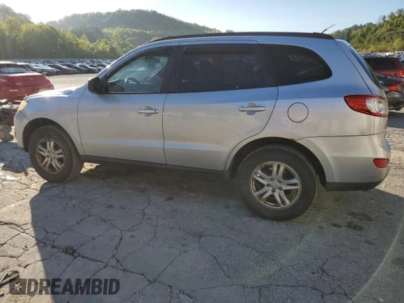 ✅ 2010 Hyundai Santa Fe GLS • VIN: 5NMSGDAB4AH346114 • Lot: 70397474. Listed on Copart with 177,510 mi. Free auction sales archive from the USA and detailed vehicle history report at DreamBid. Image 2.