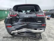 ✅ 2021 Jeep Cherokee Latitude Lux • VIN: 1C4PJLMN4MD154826 • Lot: 85765215. Wystawiony na Copart z przebiegiem 30 196 mil. Bezpłatny archiwum sprzedaży aukcyjnych z USA i szczegółowy raport historii pojazdu na DreamBid. Zdjęcie 6.
