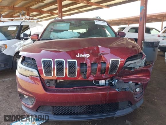 ✅ 2019 Jeep Cherokee Latitude • VIN: 1C4PJLCX6KD221281 • Lot: 43009415. Wystawiony na IAAI z przebiegiem 69 609 mil. Bezpłatny archiwum sprzedaży aukcyjnych z USA i szczegółowy raport historii pojazdu na DreamBid. Zdjęcie 12.